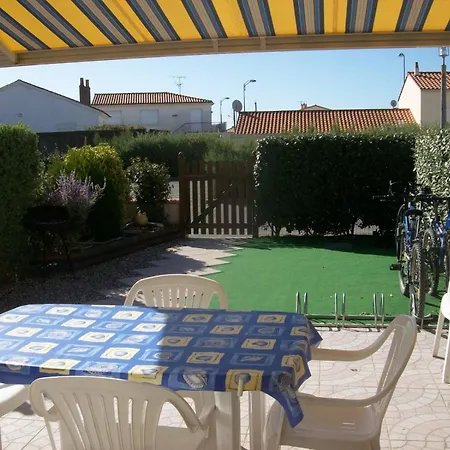 Br020-063 3 Pieces 4 Couchages Sur Villa *