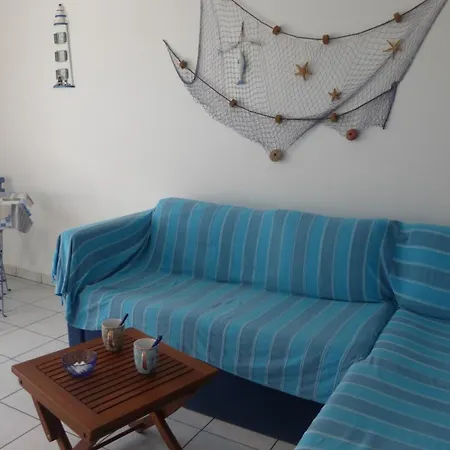 Br020-063 3 Pieces 4 Couchages Sur *